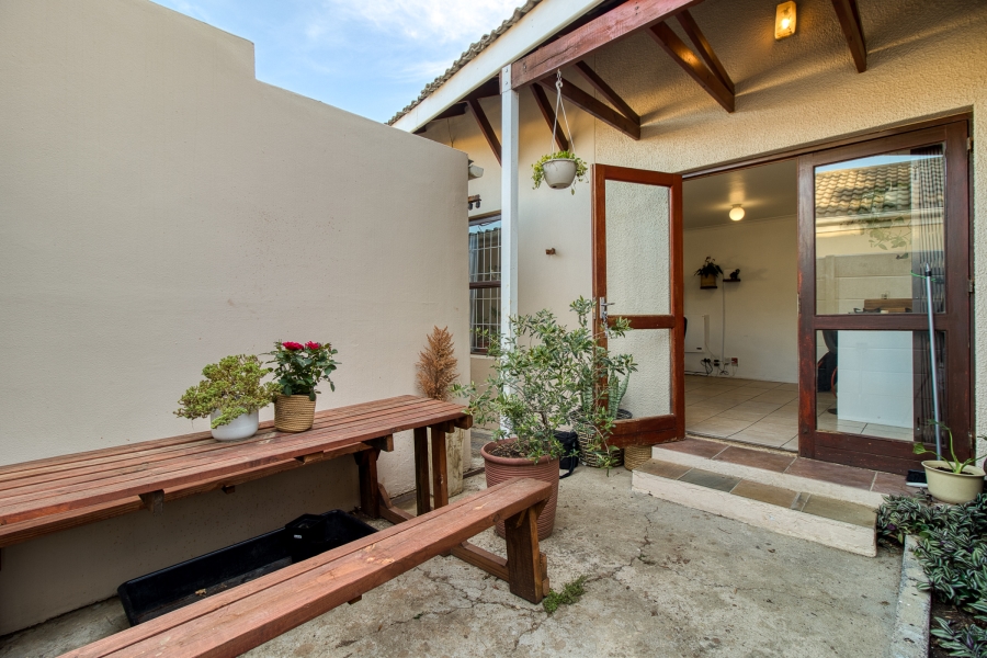 3 Bedroom Property for Sale in Fairview Golf Estate Western Cape